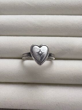 **RETIRED** James Avery Sterling Silver Heart Ring
